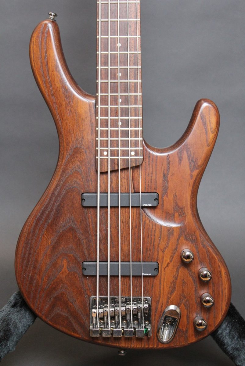 Ibanez Ergodyne EDB555-WNF Walnut Flat アイバニーズ アクティブ5弦 純正ギグケース付