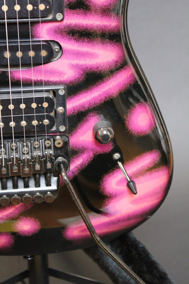 YAMAHA MG-MIIG B'z 松本孝弘モデル Neon Light Graphic｜SILVER WOLF